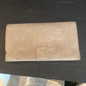 Able trifold cream/taupe wallet